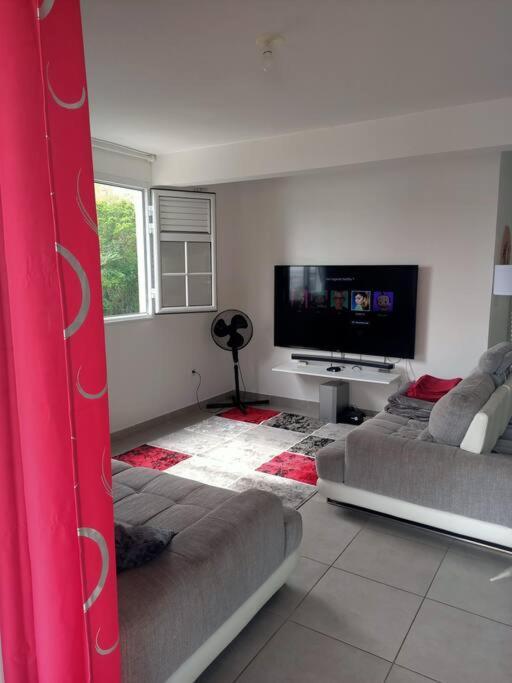 A 10Min De La Plage, Agreable Appartement Lumineux Le Robert Zewnętrze zdjęcie